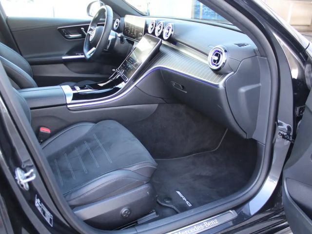 Mercedes-Benz C 200 4MATIC Sedan