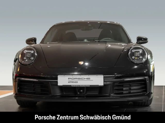 Porsche 911 992 Carrera Coupé