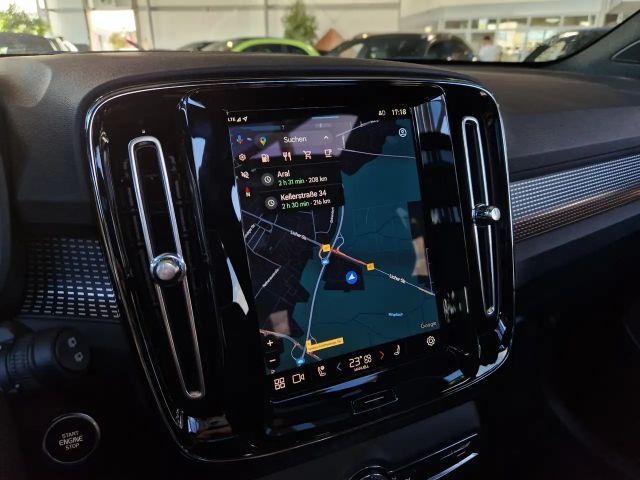 Volvo XC40 Dark Ultra