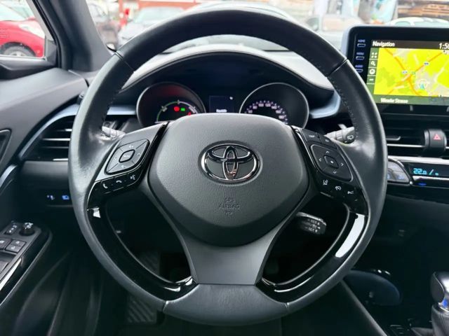 Toyota C-HR Hybride Team D