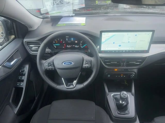 Ford Focus Titanium Wagon