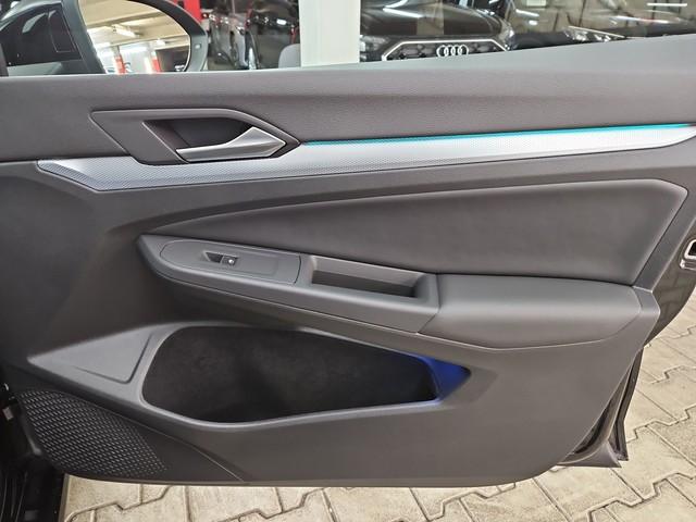 Volkswagen Golf 1.5 eTSI Golf VIII Variant