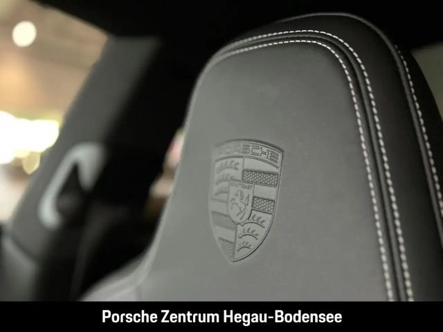 Porsche 992 Carrera Coupé