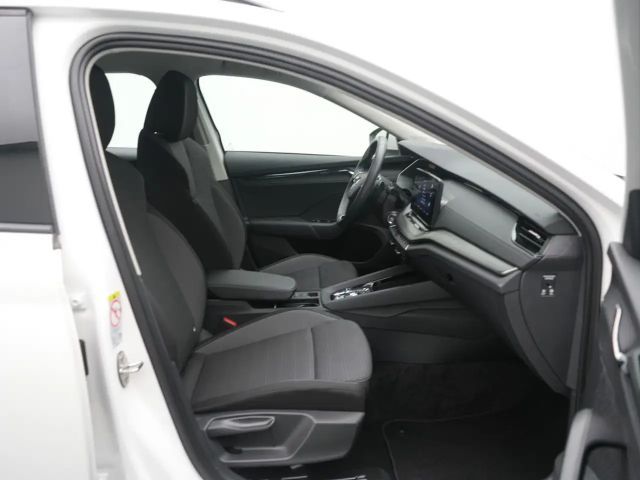 Skoda Octavia DSG VIRT CARPLAY SHZ PDC