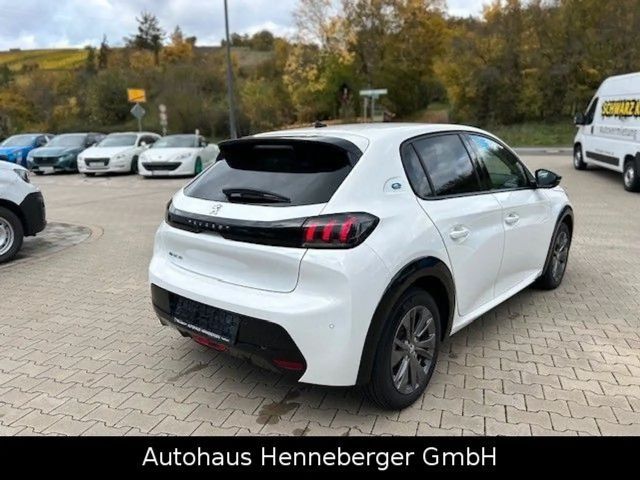 Peugeot E-208 Allure Pack