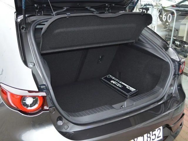 Mazda 3 2.5L SkyActiv e-Skyactiv