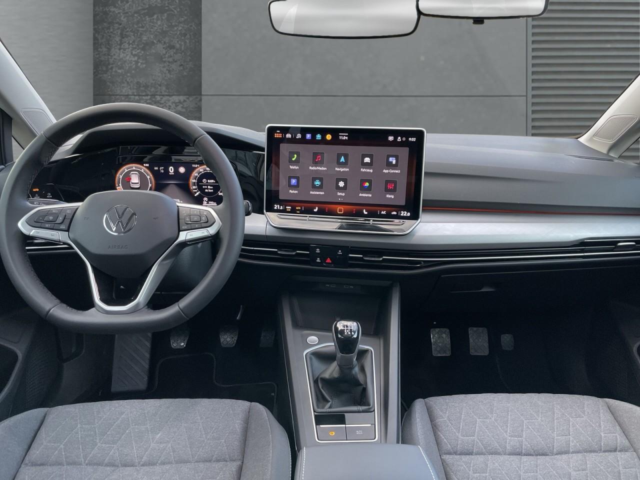 Volkswagen Golf 1.5 TSI Golf VIII Life