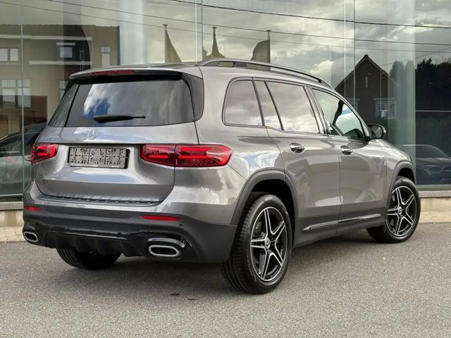 Mercedes-Benz GLB 180 AMG Line