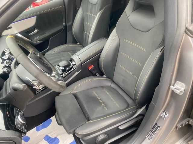 Mercedes-Benz CLA 45 AMG AMG Line Coupé