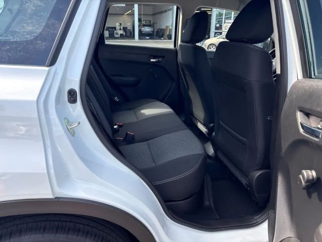 Suzuki Vitara Club Hybrid