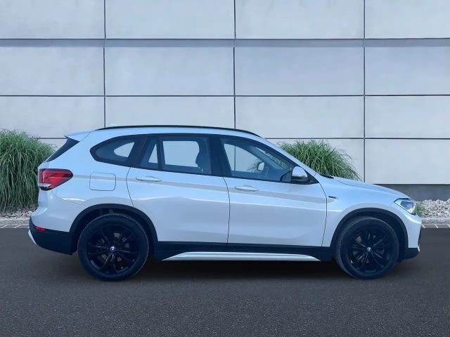 BMW X1 Sport Line xDrive25e