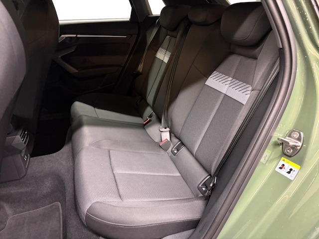 Audi A3 30 TFSI S-Line Sportback