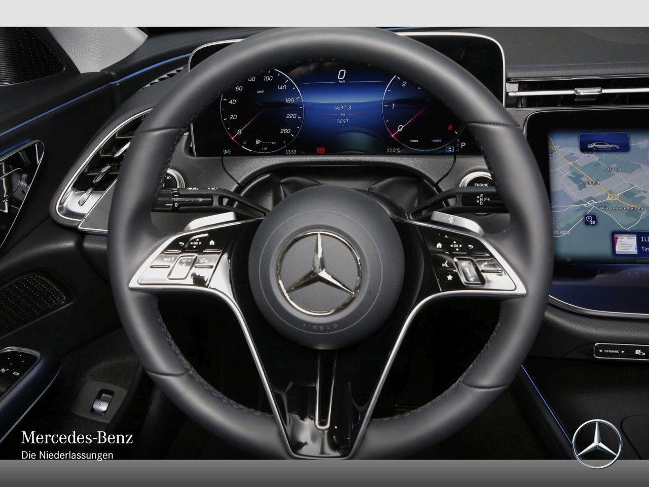 Mercedes-Benz E 220 AVANTGARDE E 220 d Sedan