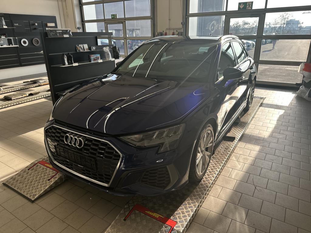 Audi A3 35 TDI S-Line Sedan Sportback