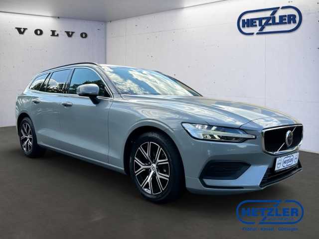 Volvo V60 Core Hybrid