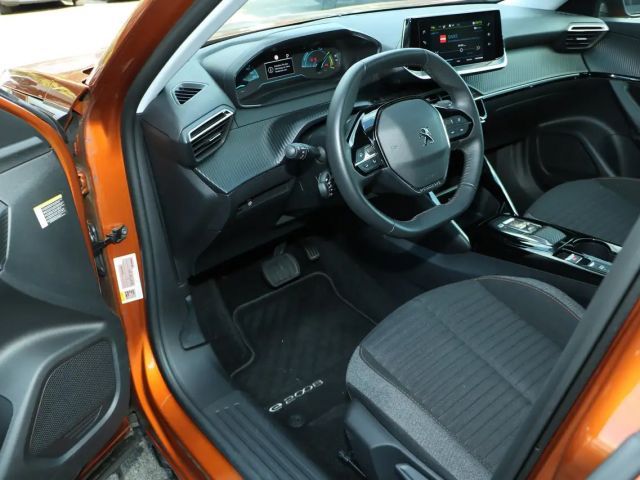 Peugeot E-2008 Active Pack
