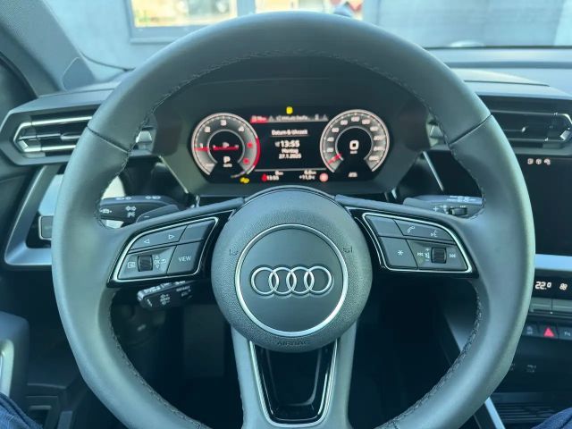 Audi A3 30 TFSI Sedan