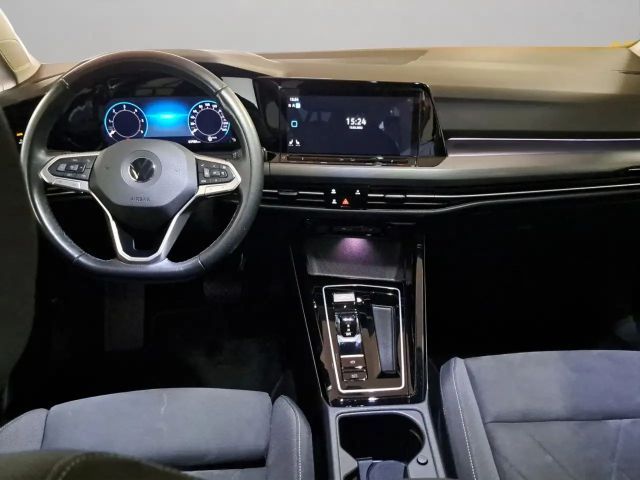 Volkswagen Golf 2.0 TDI DSG Golf VIII Style