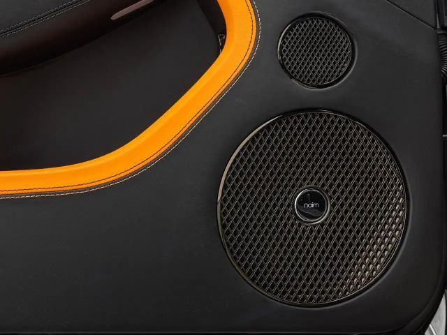 Bentley Continental GTC Hybrid V8