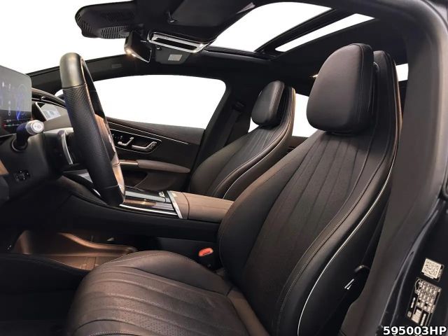 Mercedes-Benz EQS AMG Line Sedan