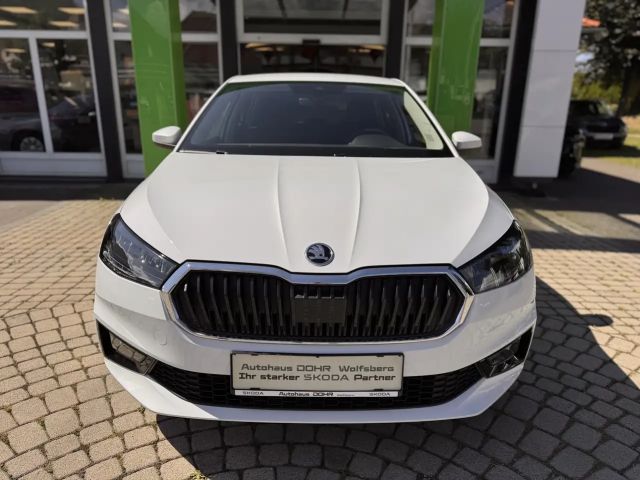 Skoda Fabia Fabia Essence Aktion Mtl. 298,-inkl. Vers.&Service