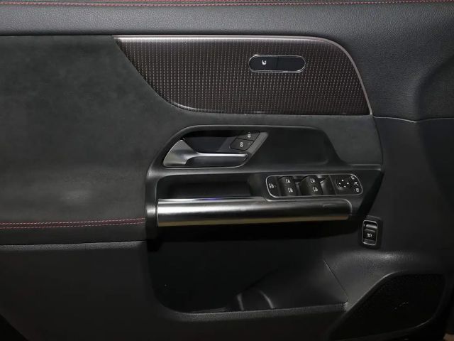 Mercedes-Benz EQA 250 AMG Line