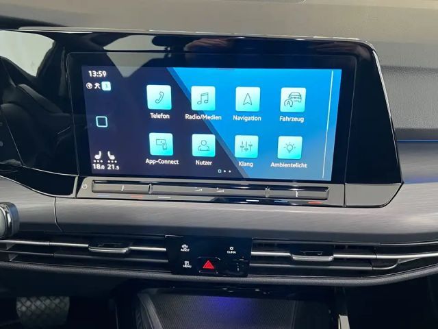 Volkswagen Golf DSG Style