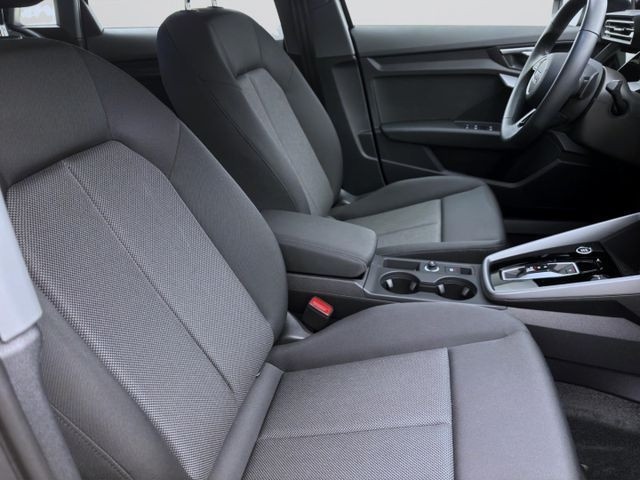 Audi A3 30 TFSI S-Tronic Sportback