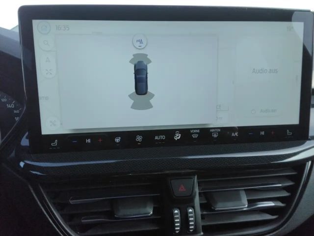 Ford Focus ST Line Wagon