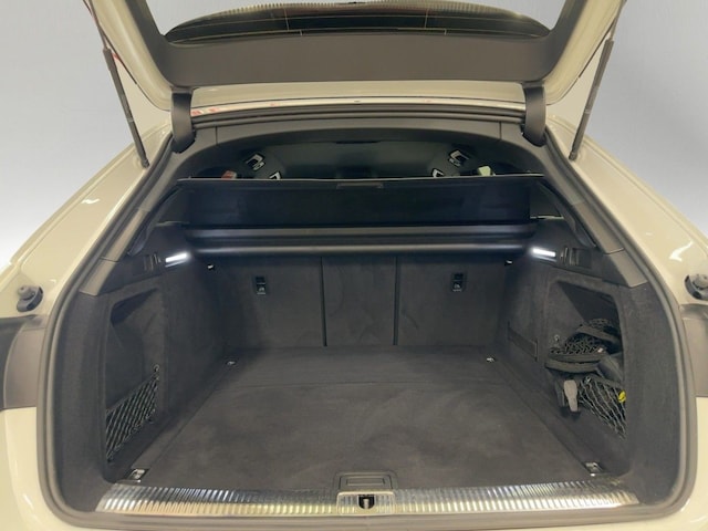 Audi A4 40 TFSI Avant S-Tronic