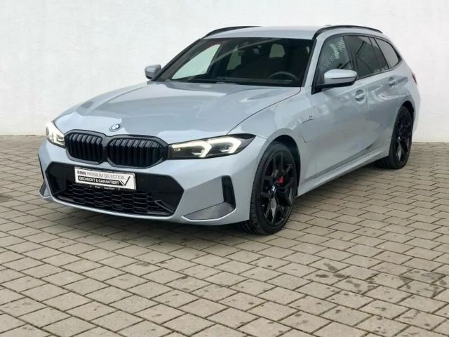 BMW 330 330e M-Sport