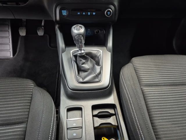 Ford Focus Titanium Wagon