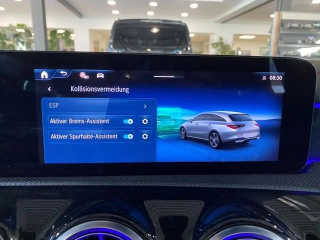 Mercedes-Benz CLA 180 AMG Line