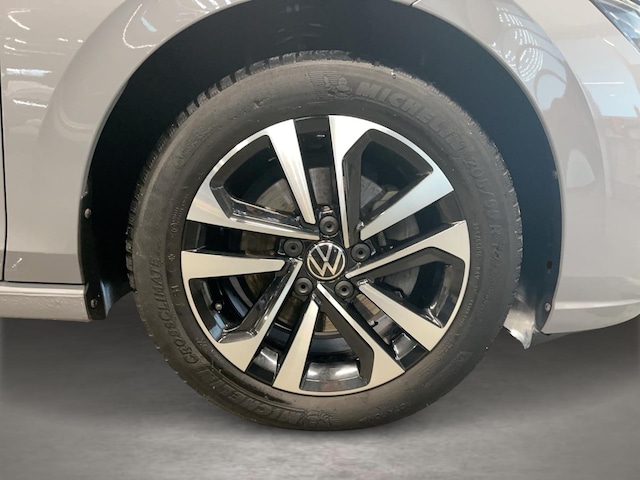 Volkswagen Golf 2.0 TDI DSG Golf VIII