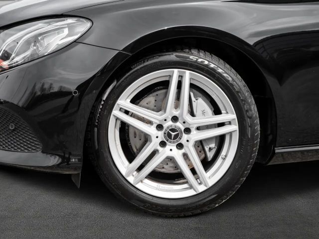 Mercedes-Benz E 220 AVANTGARDE E 220 d Estate
