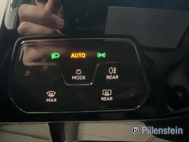 Volkswagen Golf Business