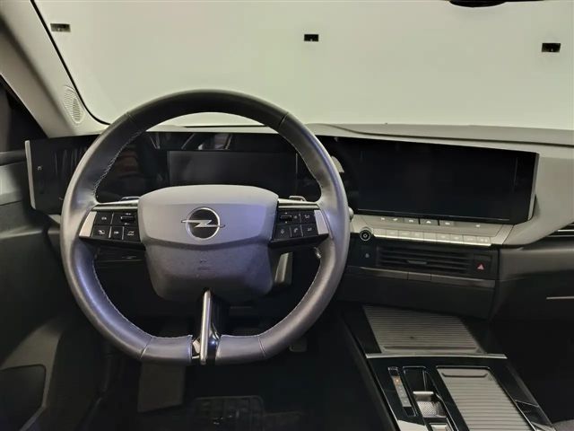 Opel Astra 1.5 Turbo Business Turbo