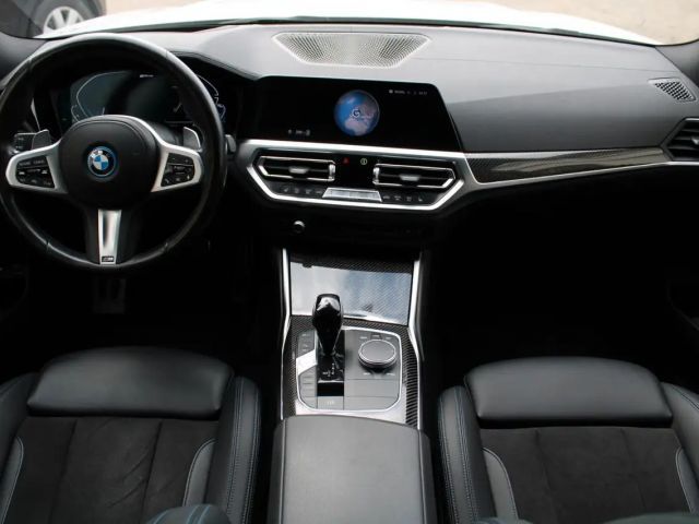 BMW 330 330e M-Sport Touring