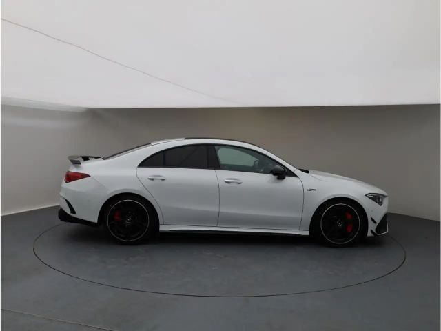 Mercedes-Benz CLA 45 AMG 4MATIC+ AMG Line Coupé