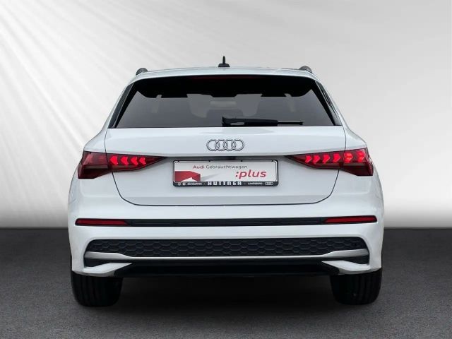 Audi A3 30 TFSI S-Tronic Sedan Sportback