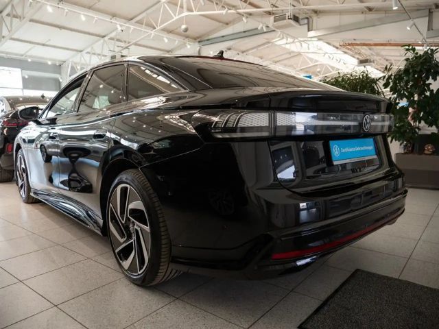 Volkswagen ID.7 IQ.Drive Pro