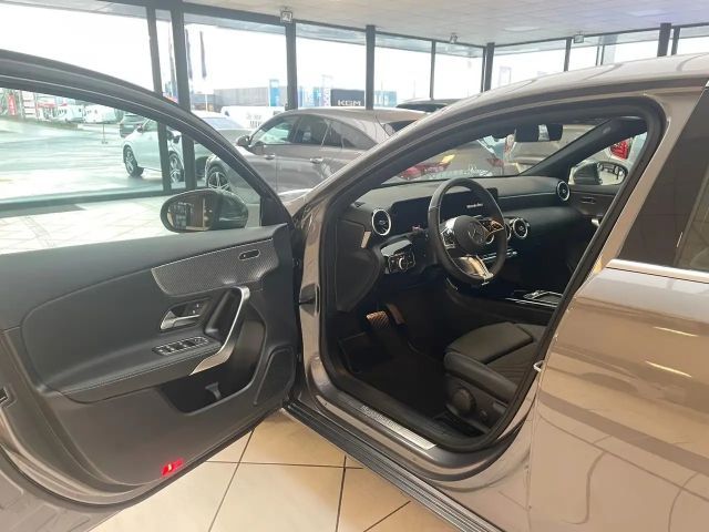 Mercedes-Benz A 180 Progressive