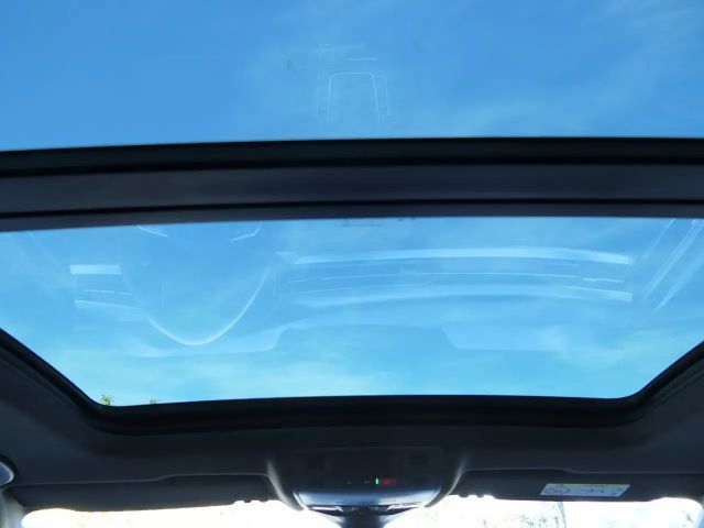 Volkswagen Arteon R-Line eHybrid