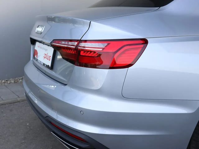 Audi A4 30 TDI Sedan