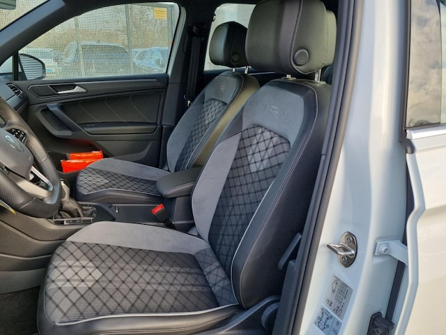 Volkswagen Tiguan 1.5 TSI DSG R-Line