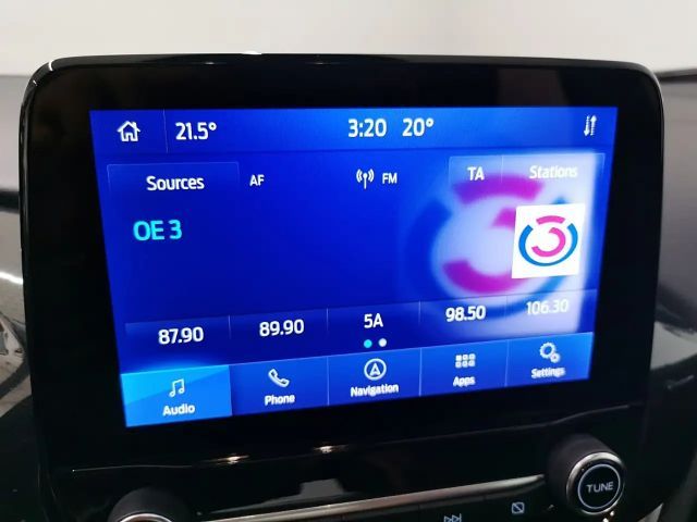 Ford Puma EcoBoost Titanium