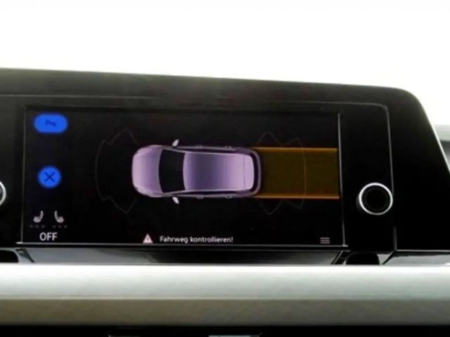 Volkswagen Golf 1.5 TSI Golf VIII Life