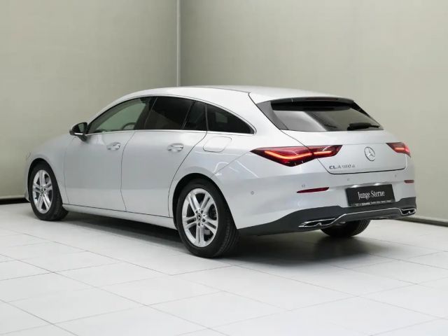 Mercedes-Benz CLA 180 CLA 180 d Shooting Brake
