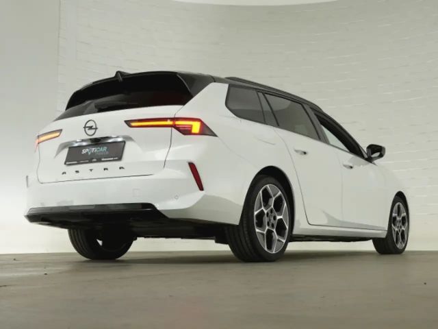 Opel Astra Sports Tourer Ultimate