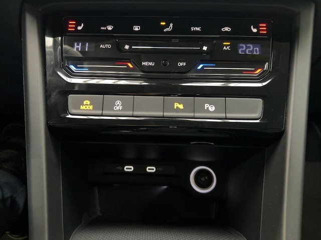 Volkswagen Touran 1.5 TSI DSG